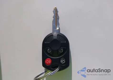 2010 Ford Escape Limited z USA, uszkodzony, nr VIN 1FMCU9EG4AKA04940